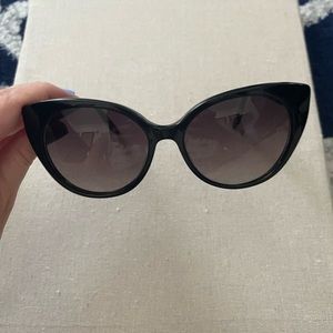 Barton Perriera Kuuipo Sunglasses